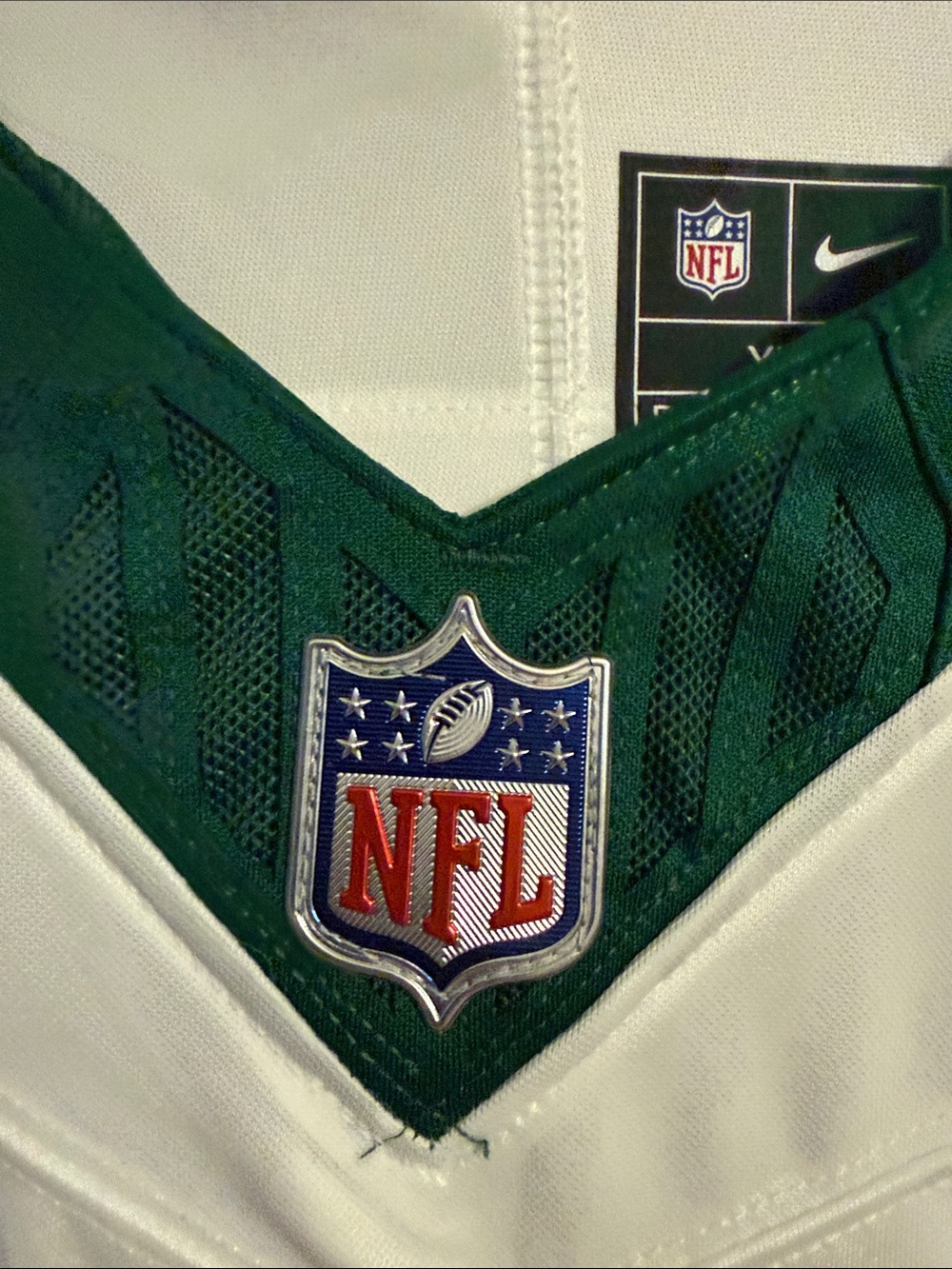 Men's White New York Jets Football Jersey with Green Accents - #1 - Picture 2 of 7